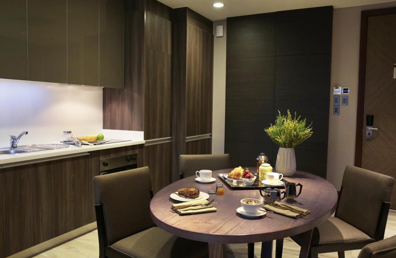 Makati Diamond Residences Макати Экстерьер фото A kitchen in a typical apartment