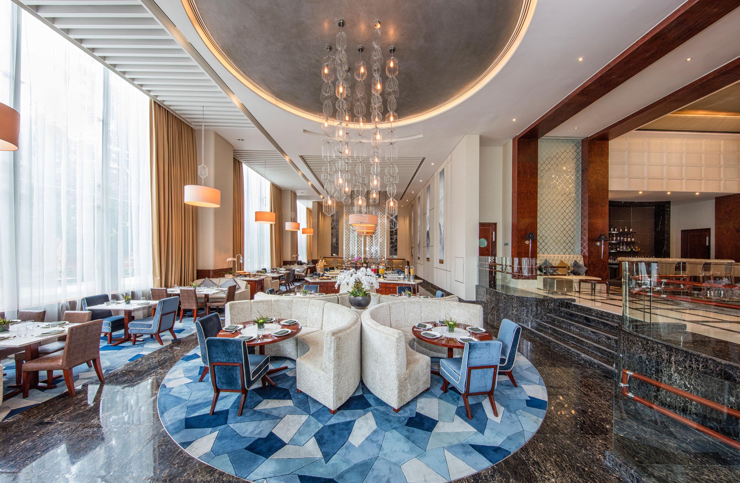 Makati Diamond Residences Макати Ресторан фото The restaurant