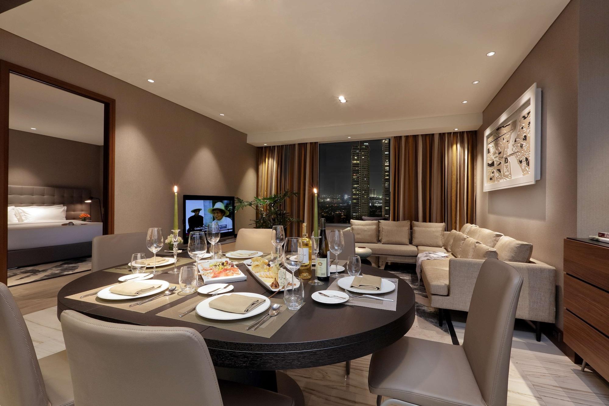 Makati Diamond Residences Макати Экстерьер фото Interior of a typical apartment