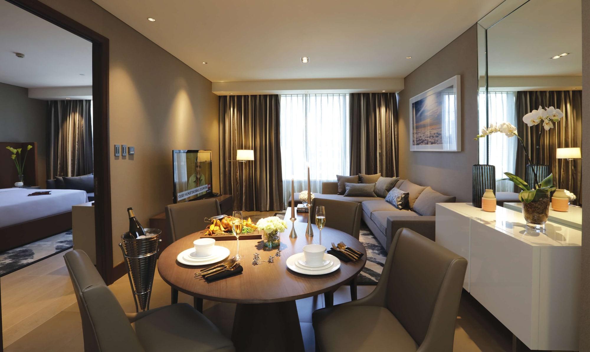 Makati Diamond Residences Макати Экстерьер фото A typical apartment